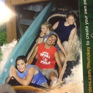 Meet your Posher, Logan